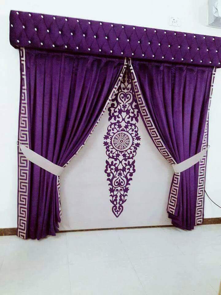 Luxury 3-Piece Curtain Set with Back Screen & Box Seating