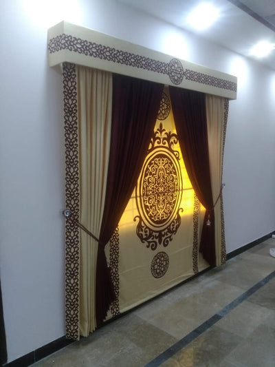 Luxury 3-Piece Curtain Set with Back Screen & Box Seating