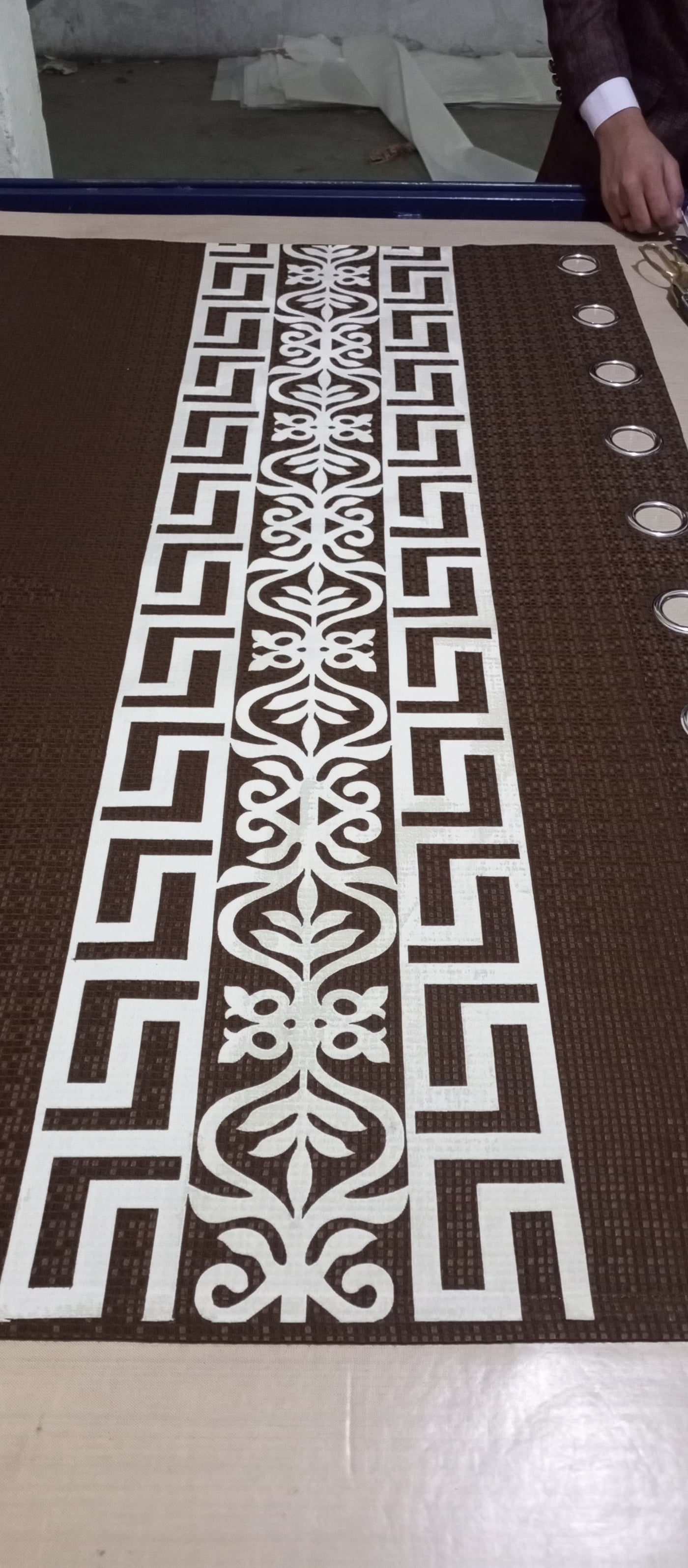 Laser Cut Border Velvet Curtain – Single Piece (4.5 ft x 8 ft)